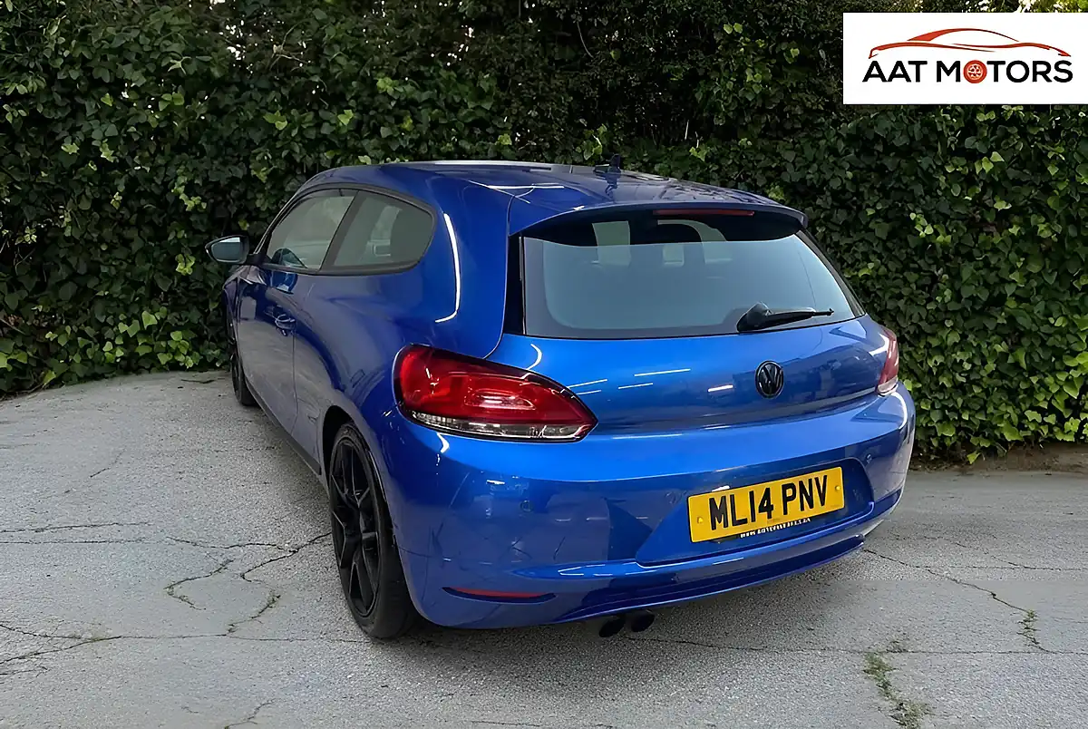 Used 2014 Volkswagen Scirocco Bluemotion Tech Blue - Interior and Exterior details 5