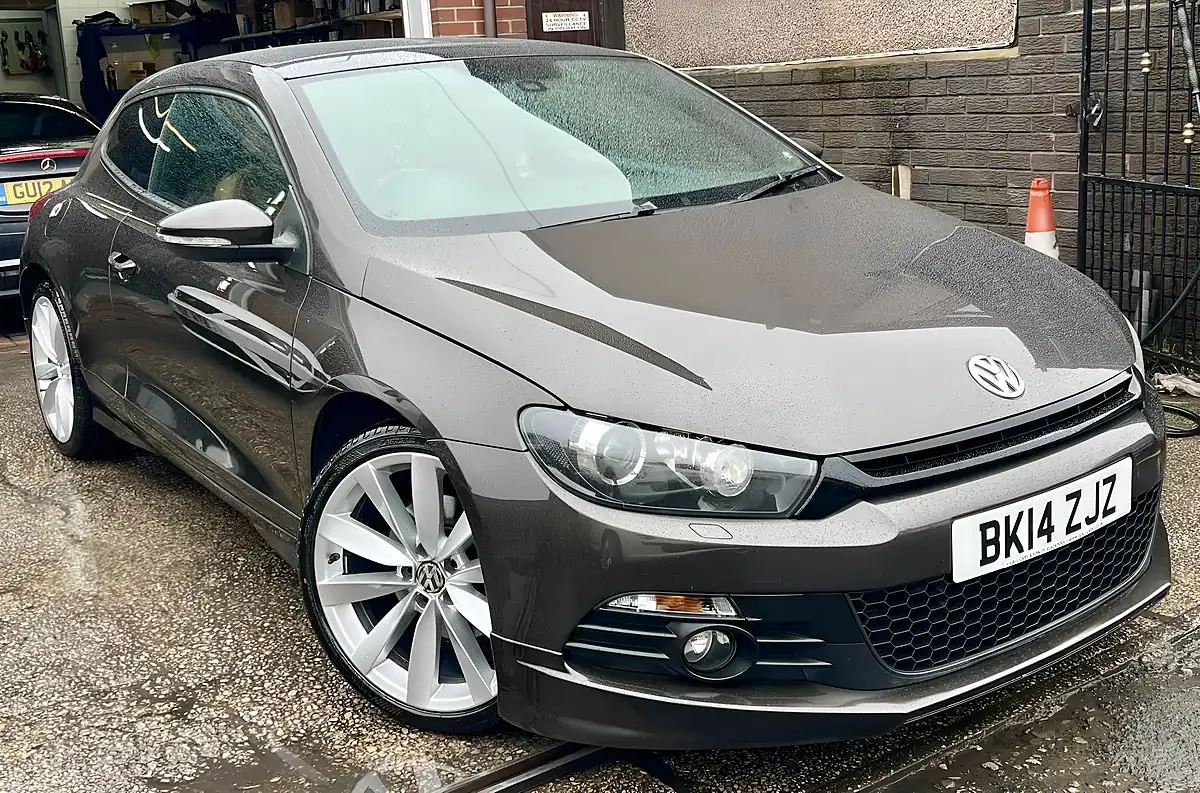 Used 2014 Volkswagen Scirocco GT Chestnut Metallic Brown - Front View