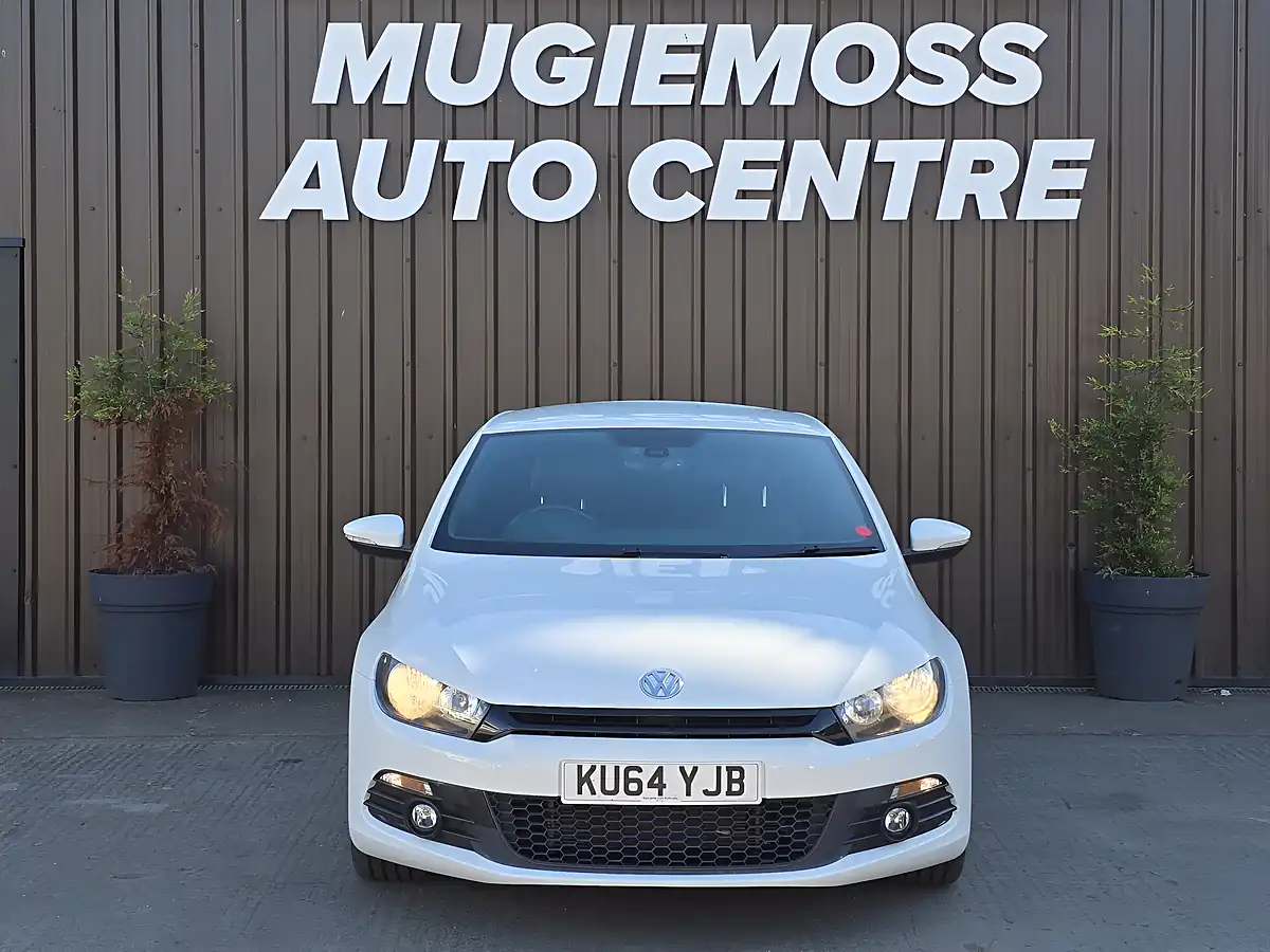 Used 2014 Volkswagen Scirocco GT White - Interior and Exterior details 3