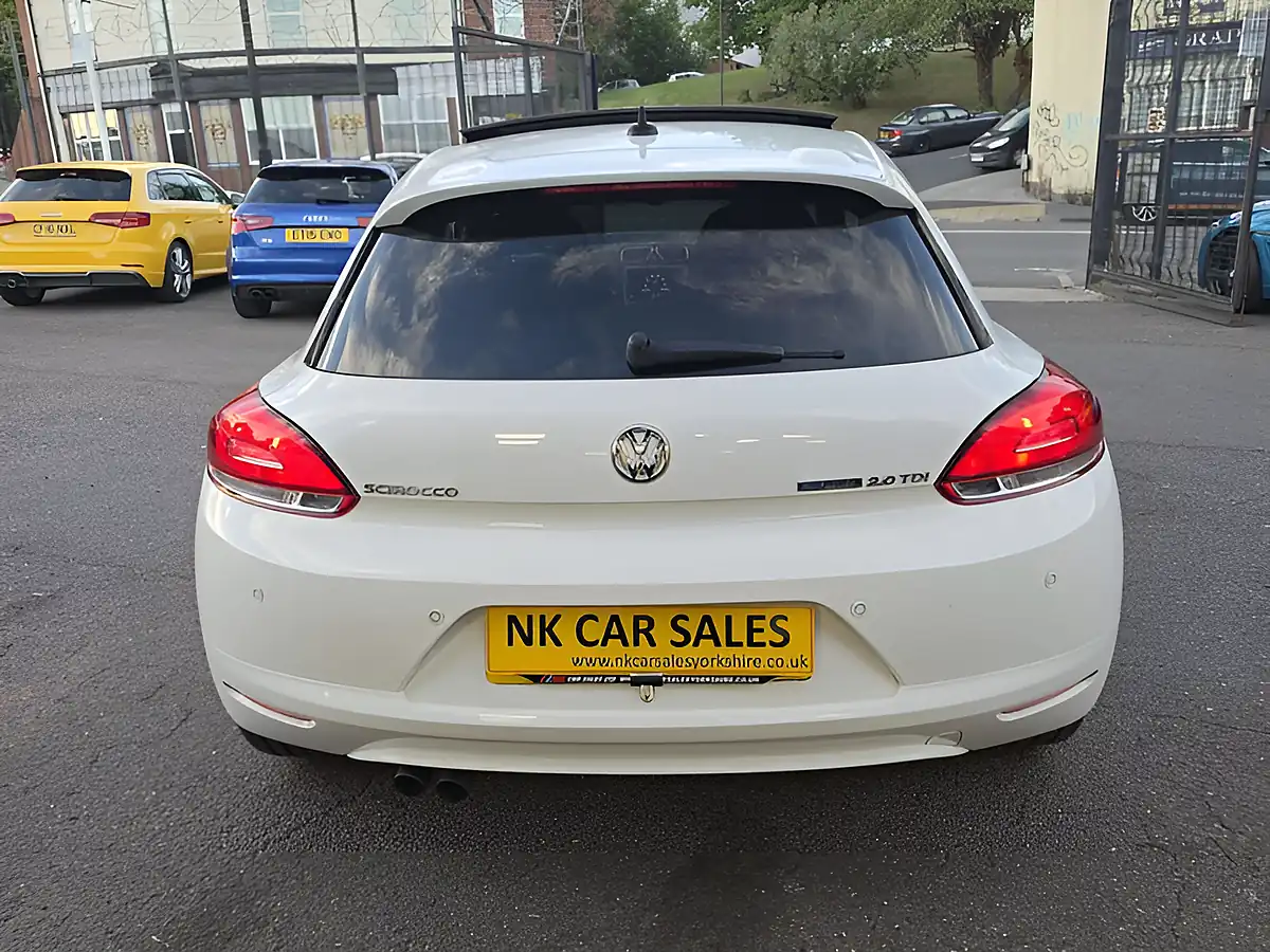 Used 2014 Volkswagen Scirocco GT White - Interior and Exterior details 17
