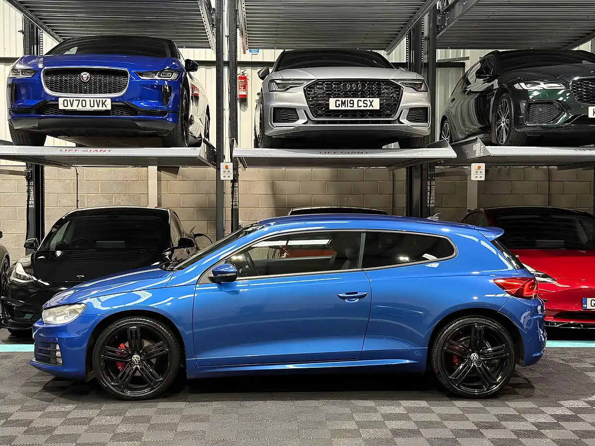 Used 2014 Volkswagen Scirocco R-Line Blue - Interior and Exterior details 6