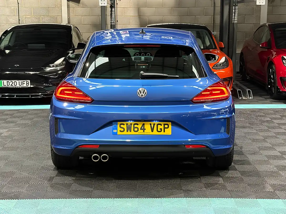 Used 2014 Volkswagen Scirocco R-Line Blue - Interior and Exterior details 8