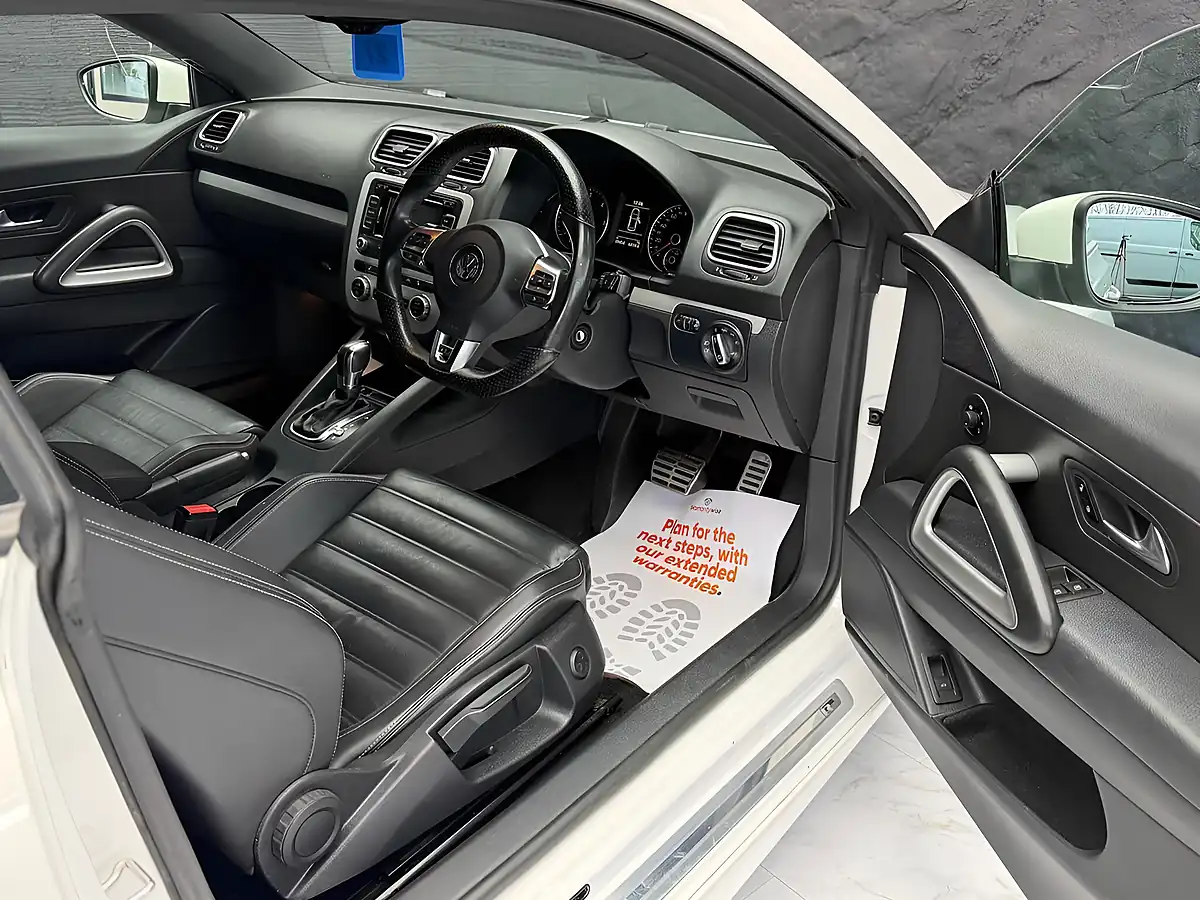 Used 2014 Volkswagen Scirocco R-Line White - Interior and Exterior details 12