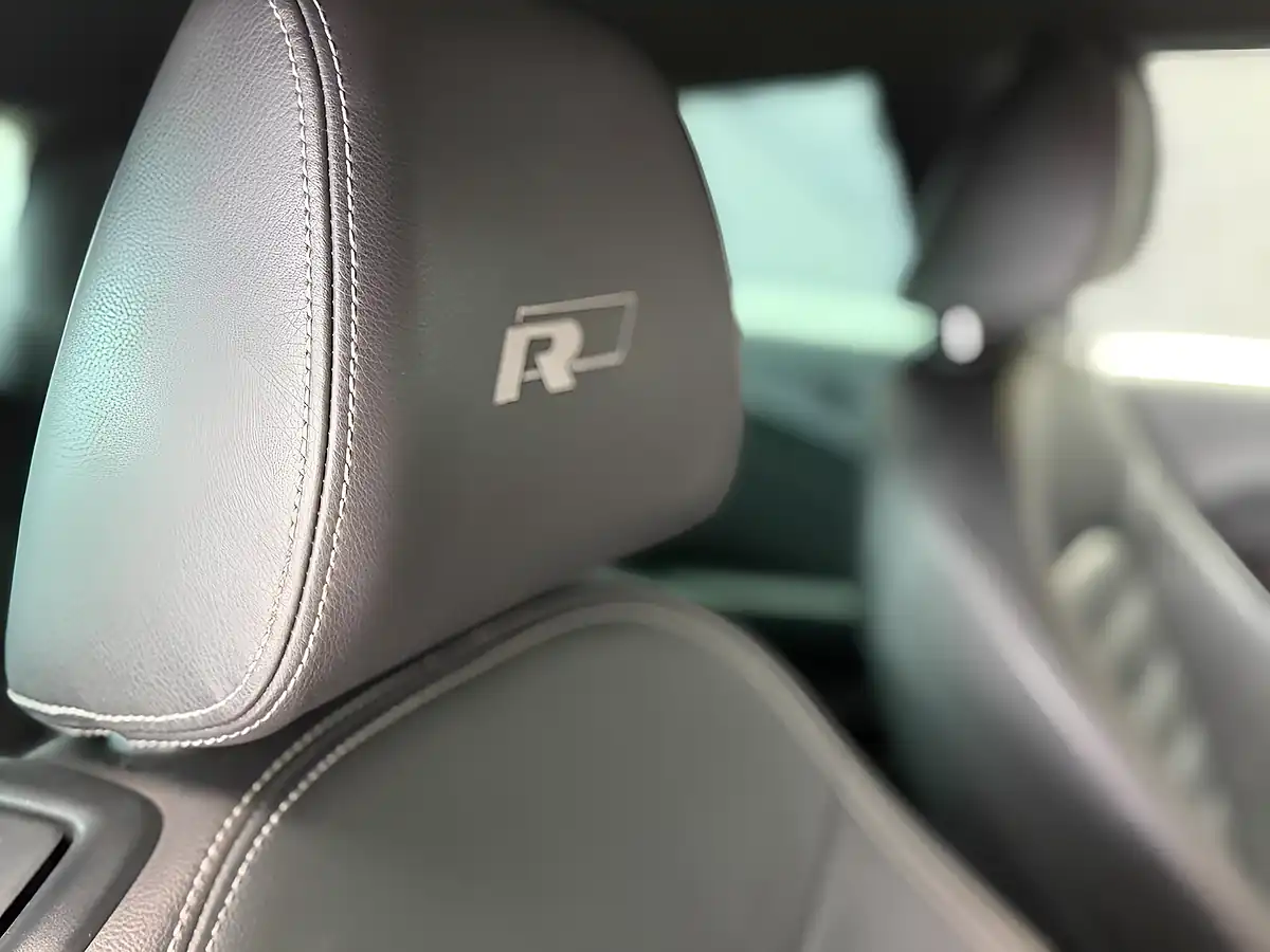 Used 2014 Volkswagen Scirocco R-Line White - Interior and Exterior details 15