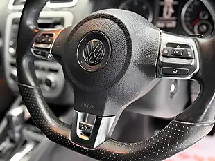 Used 2014 Volkswagen Scirocco R-Line White - Interior and Exterior details 16
