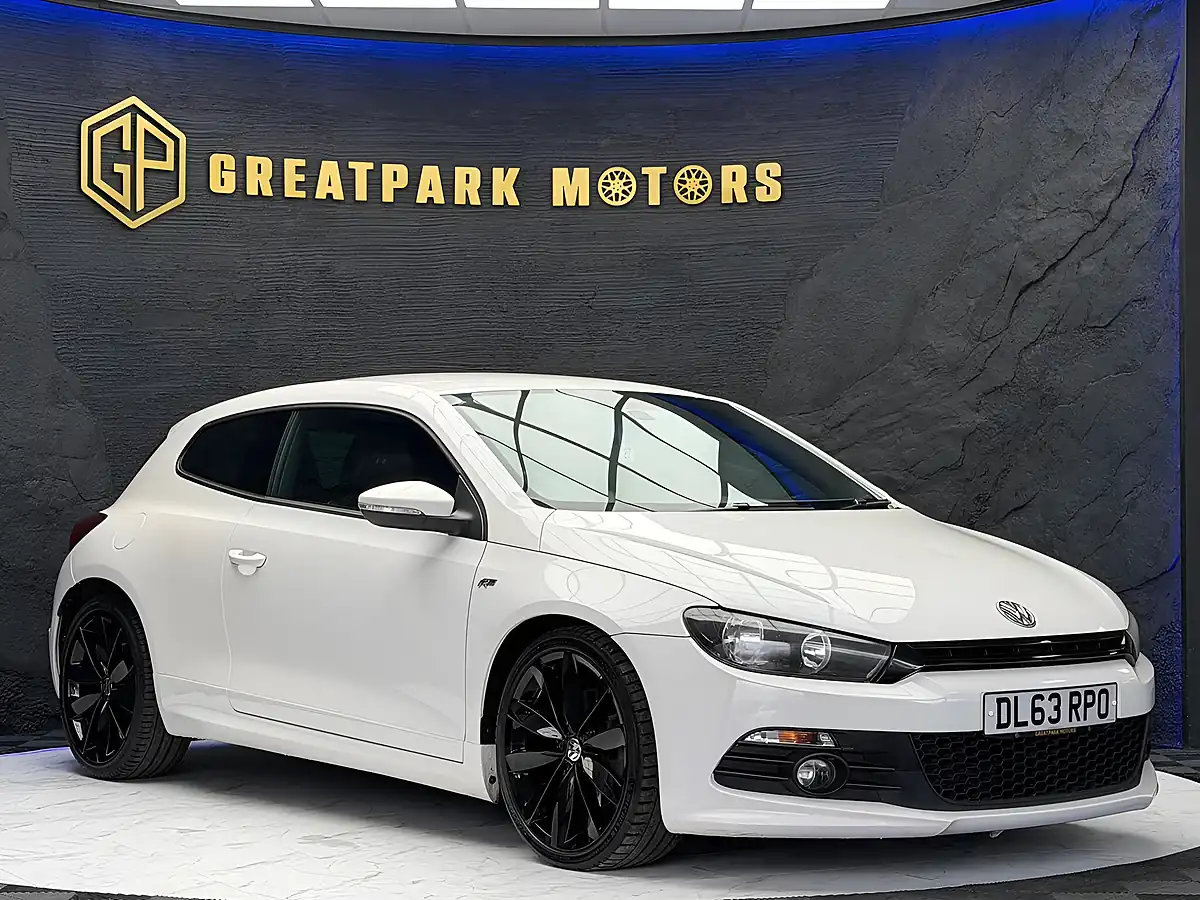 Used 2014 Volkswagen Scirocco R-Line White - Interior and Exterior details 3