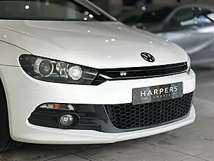 Used 2014 Volkswagen Scirocco R-Line White - Interior and Exterior details 11