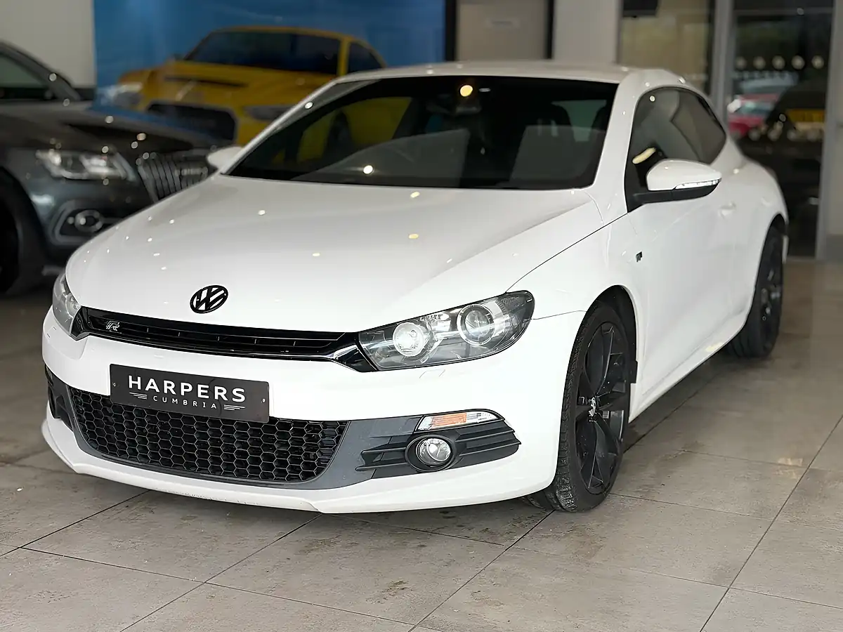 Used 2014 Volkswagen Scirocco R-Line White - Interior and Exterior details 3