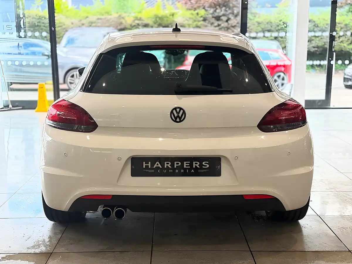Used 2014 Volkswagen Scirocco R-Line White - Interior and Exterior details 7
