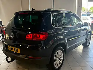 Used 2014 Volkswagen Tiguan Bluemotion Tech Match Blue - Interior and Exterior details 10