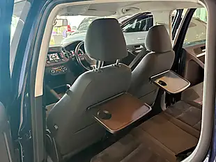 Used 2014 Volkswagen Tiguan Bluemotion Tech Match Blue - Interior and Exterior details 15