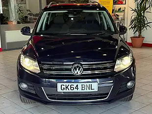 Used 2014 Volkswagen Tiguan Bluemotion Tech Match Blue - Interior and Exterior details 4