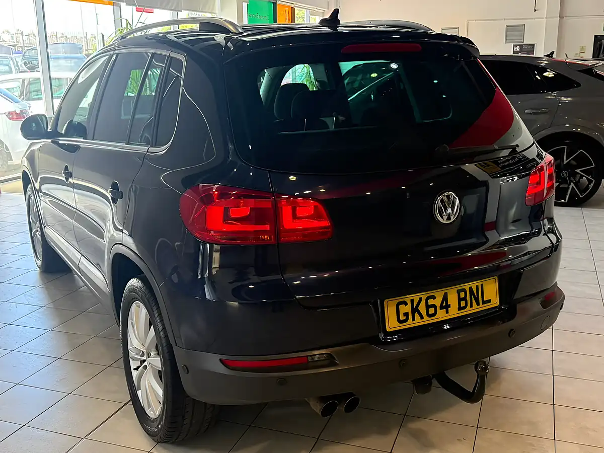 Used 2014 Volkswagen Tiguan Bluemotion Tech Match Blue - Interior and Exterior details 7