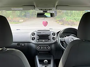 Used 2014 Volkswagen Tiguan Bluemotion Tech Match Blue - Interior and Exterior details 10