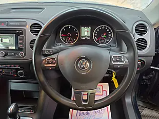 Used 2014 Volkswagen Tiguan Bluemotion Tech Match Green - Interior and Exterior details 10