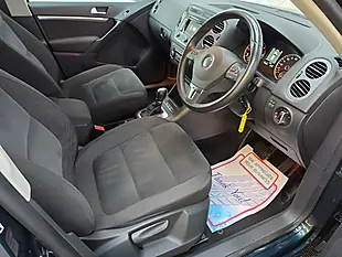 Used 2014 Volkswagen Tiguan Bluemotion Tech Match Green - Interior and Exterior details 14