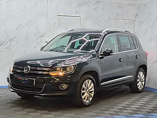Used 2014 Volkswagen Tiguan Bluemotion Tech Match Green - Interior and Exterior details 4