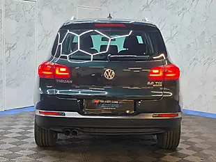Used 2014 Volkswagen Tiguan Bluemotion Tech Match Green - Interior and Exterior details 6