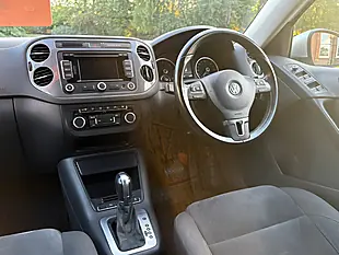 Used 2014 Volkswagen Tiguan Bluemotion Tech Match Silver - Interior and Exterior details 16