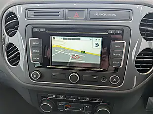 Used 2014 Volkswagen Tiguan Bluemotion Tech Match White - Interior and Exterior details 10