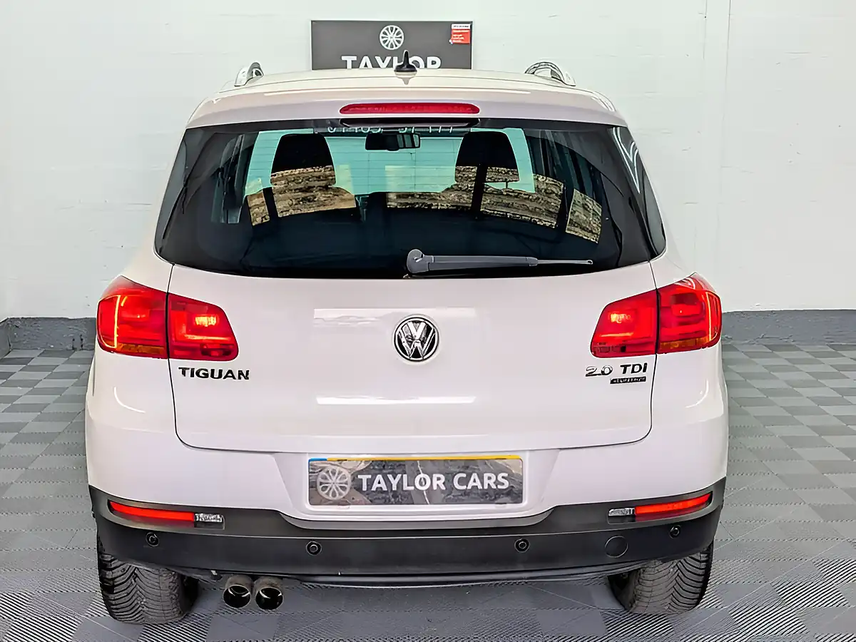 Used 2014 Volkswagen Tiguan Bluemotion Tech Match White - Interior and Exterior details 6