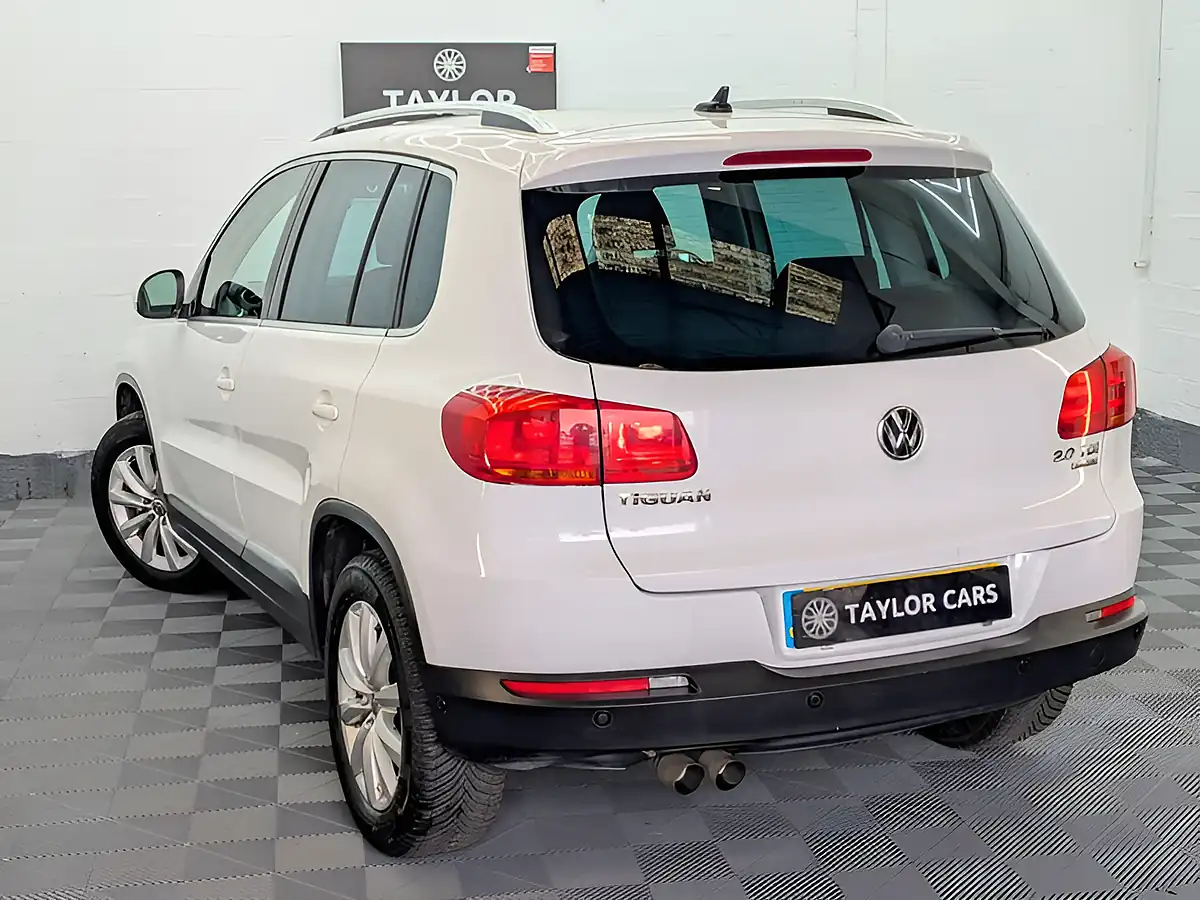 Used 2014 Volkswagen Tiguan Bluemotion Tech Match White - Interior and Exterior details 7