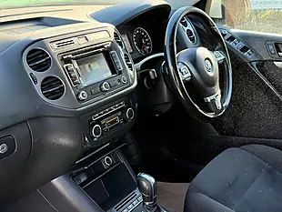 Used 2014 Volkswagen Tiguan Bluemotion Tech Match White - Interior and Exterior details 10