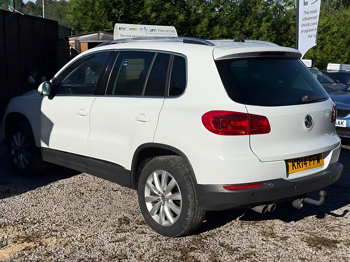 Used 2014 Volkswagen Tiguan Bluemotion Tech Match White - Interior and Exterior details 6