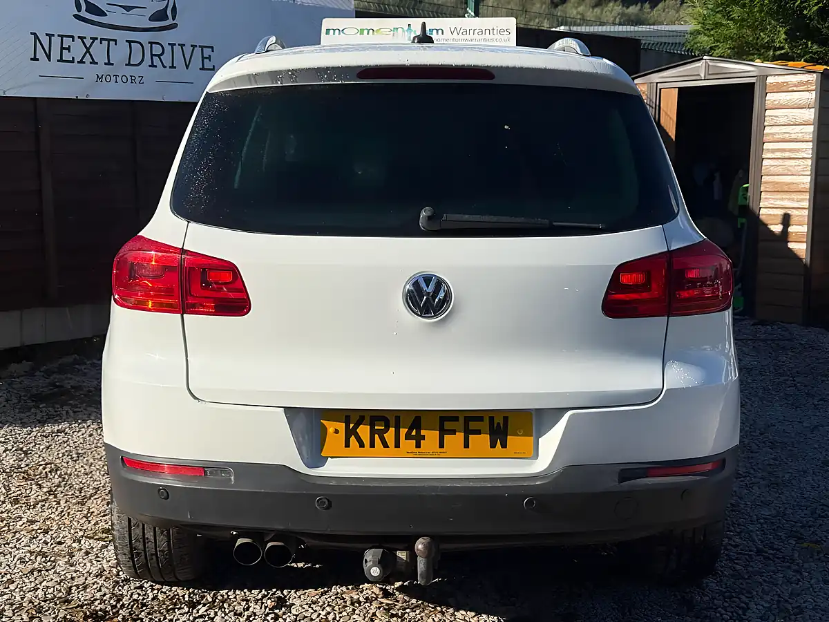 Used 2014 Volkswagen Tiguan Bluemotion Tech Match White - Interior and Exterior details 8