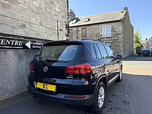 Used 2014 Volkswagen Tiguan Bluemotion Tech S Black - Interior and Exterior details 15