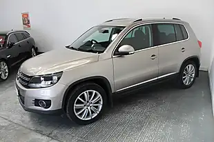 Used 2014 Volkswagen Tiguan Match Beige - Interior and Exterior details 4