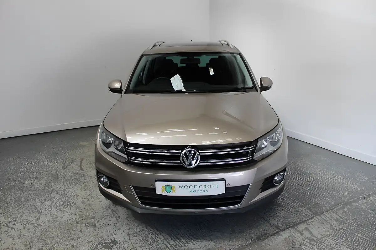 Used 2014 Volkswagen Tiguan Match Beige - Interior and Exterior details 9