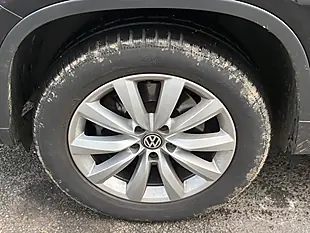 Used 2014 Volkswagen Tiguan Match Black - Interior and Exterior details 15
