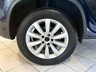 Used 2014 Volkswagen Tiguan Match Blue - Interior and Exterior details 10