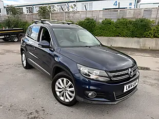 Used 2014 Volkswagen Tiguan Match Blue - Interior and Exterior details 10