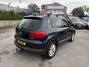 Used 2014 Volkswagen Tiguan Match Blue - Interior and Exterior details 8