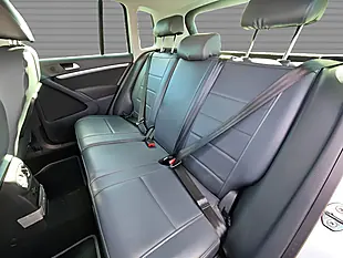 Used 2014 Volkswagen Tiguan Match Reflex Silver - Interior and Exterior details 11