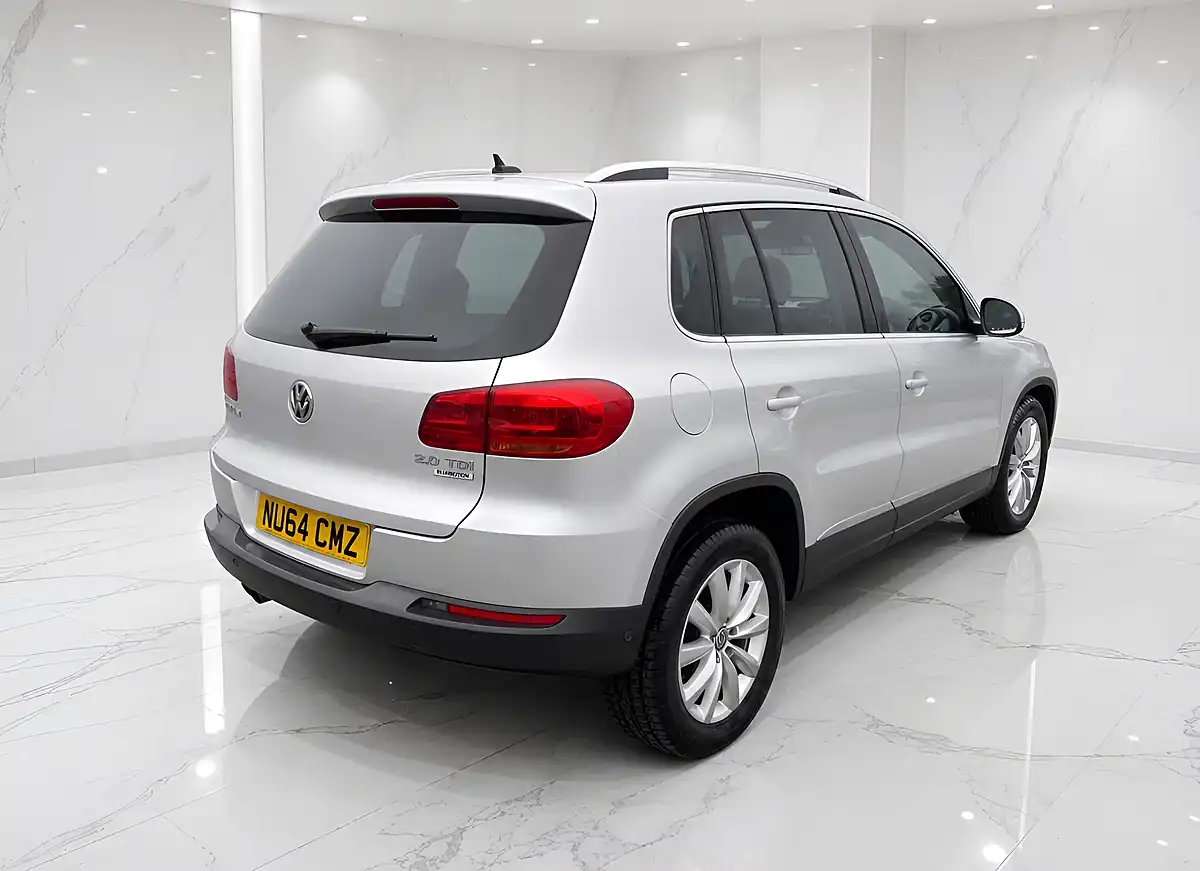 Used 2014 Volkswagen Tiguan Match Silver - Interior and Exterior details 7