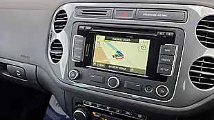 Used 2014 Volkswagen Tiguan Match Silver - Interior and Exterior details 15