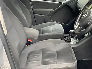 Used 2014 Volkswagen Tiguan Match Silver - Interior and Exterior details 12