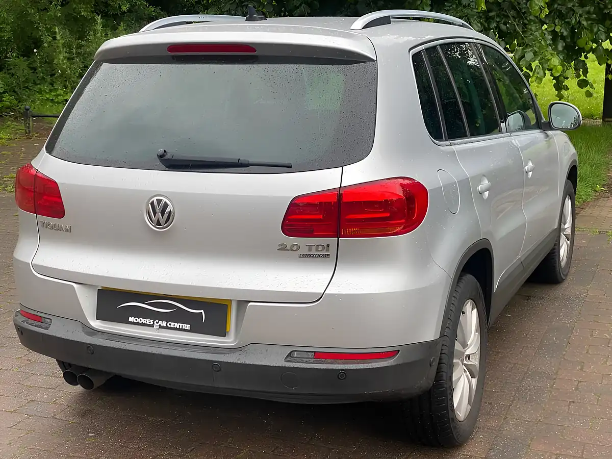 Used 2014 Volkswagen Tiguan Match Silver - Interior and Exterior details 4