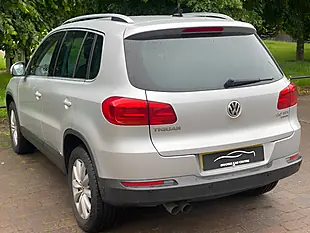 Used 2014 Volkswagen Tiguan Match Silver - Interior and Exterior details 5