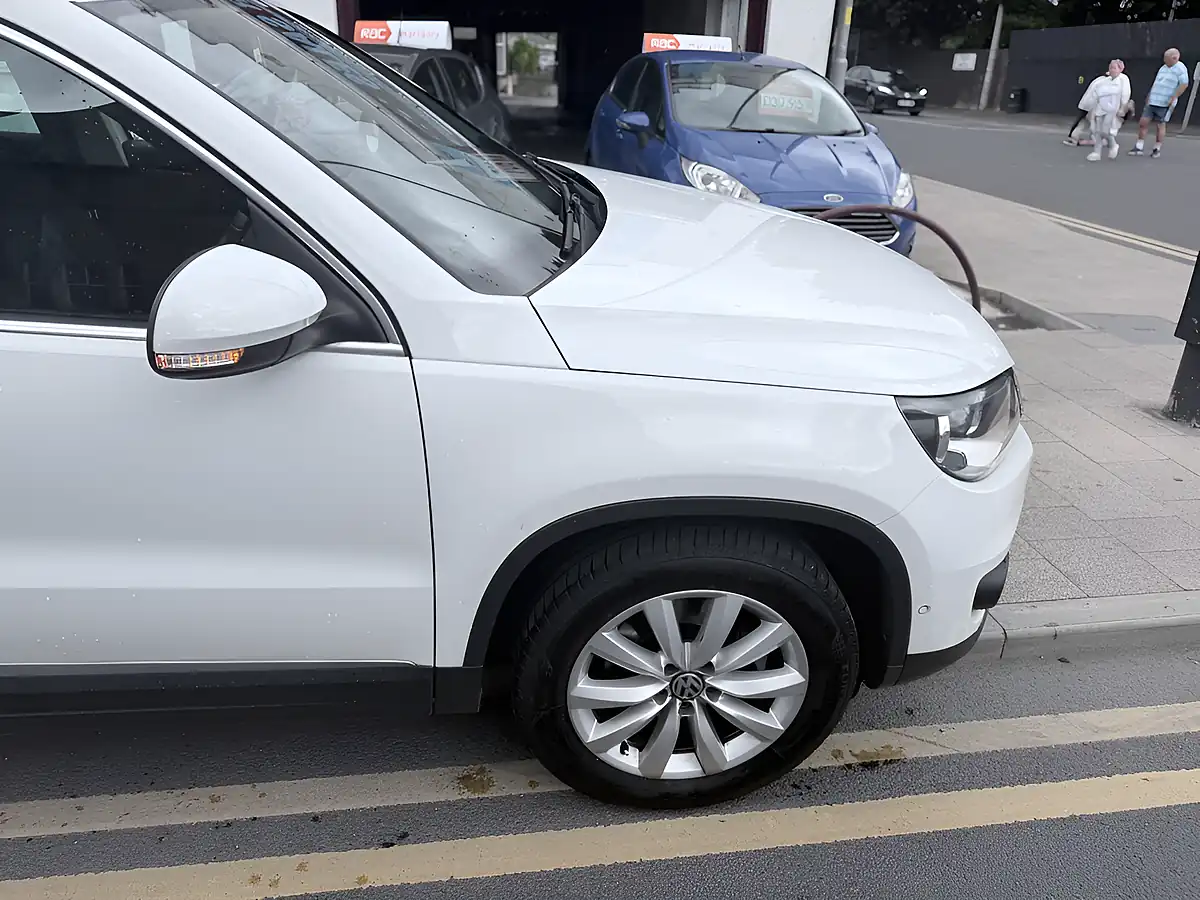 Used 2014 Volkswagen Tiguan Match White - Interior and Exterior details 10