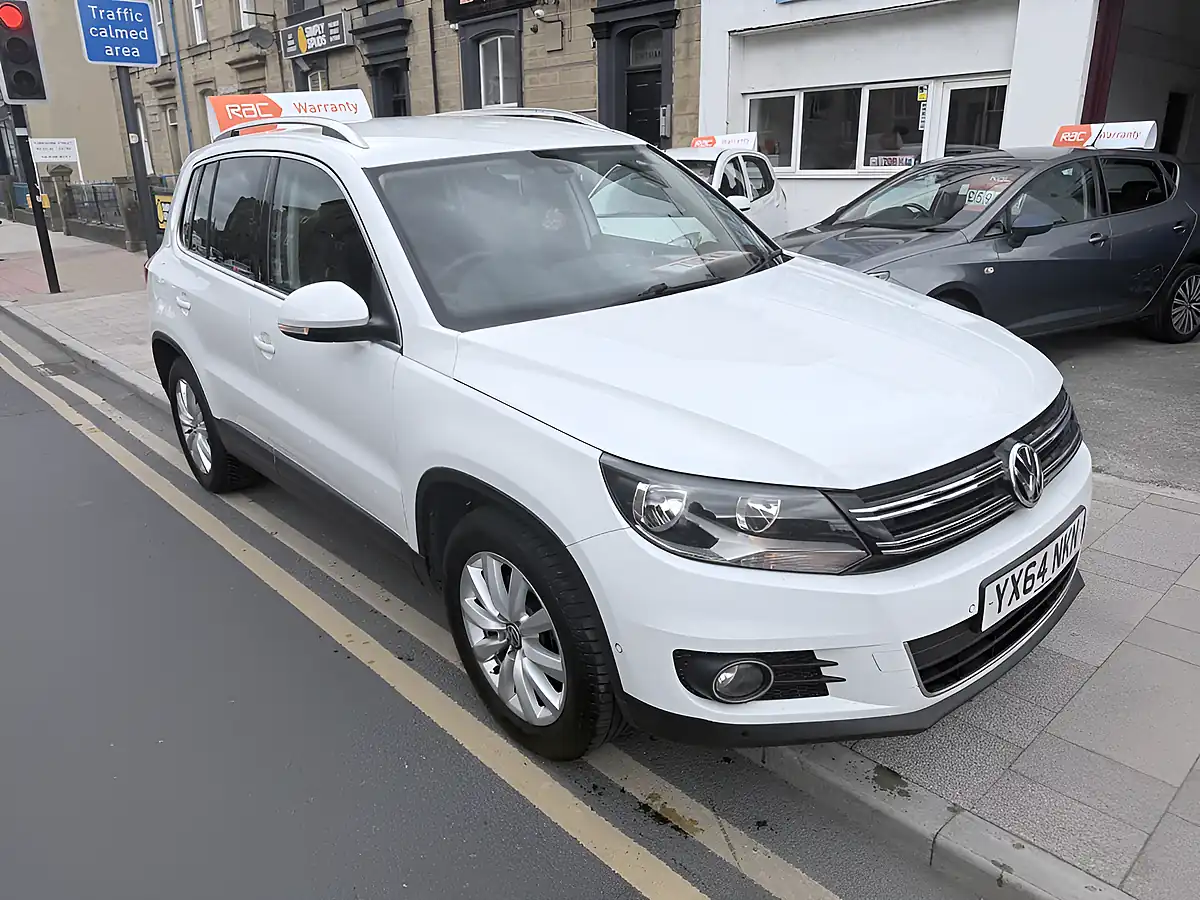 Used 2014 Volkswagen Tiguan Match White - Interior and Exterior details 3