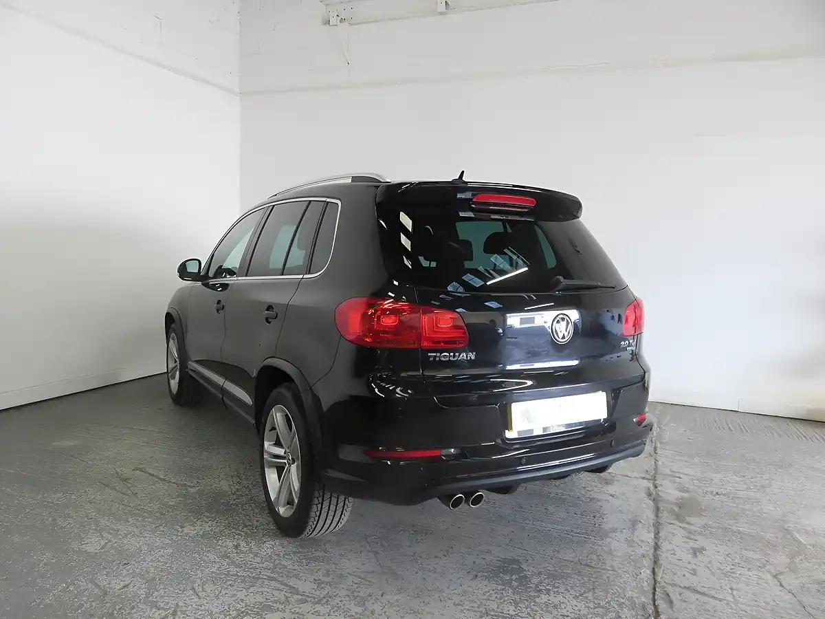 Used 2014 Volkswagen Tiguan R-Line Black - Interior and Exterior details 5