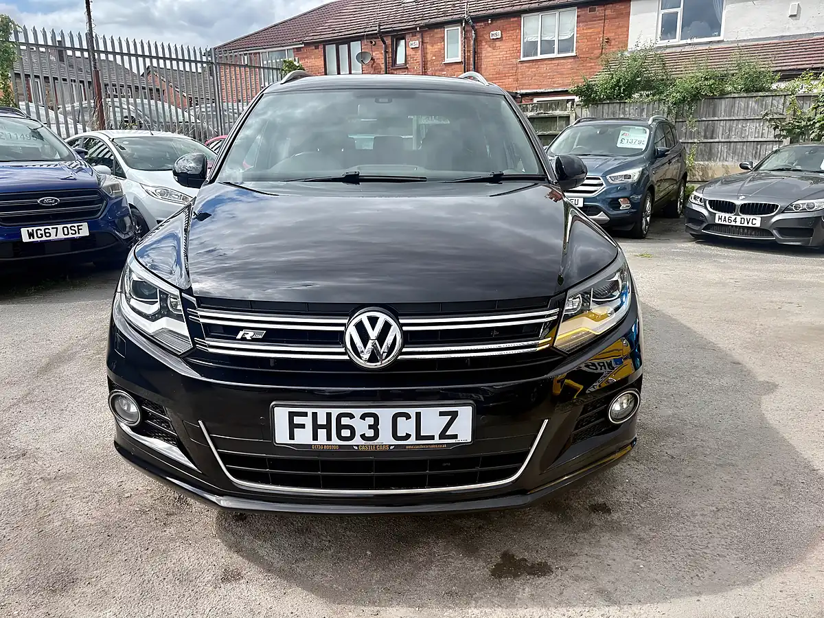 Used 2014 Volkswagen Tiguan R-Line Deep Black - Interior and Exterior details 20