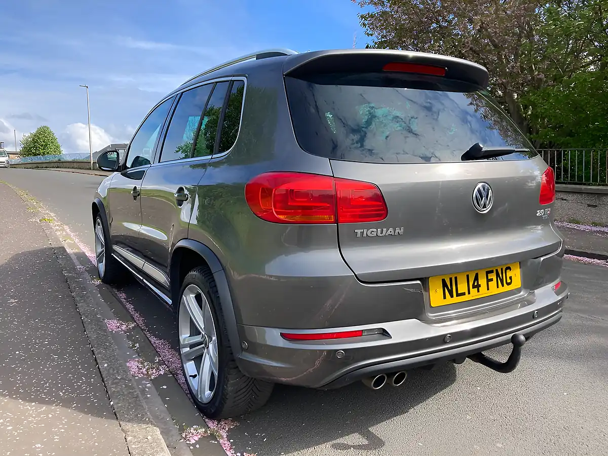 Used 2014 Volkswagen Tiguan R-Line Grey - Interior and Exterior details 5
