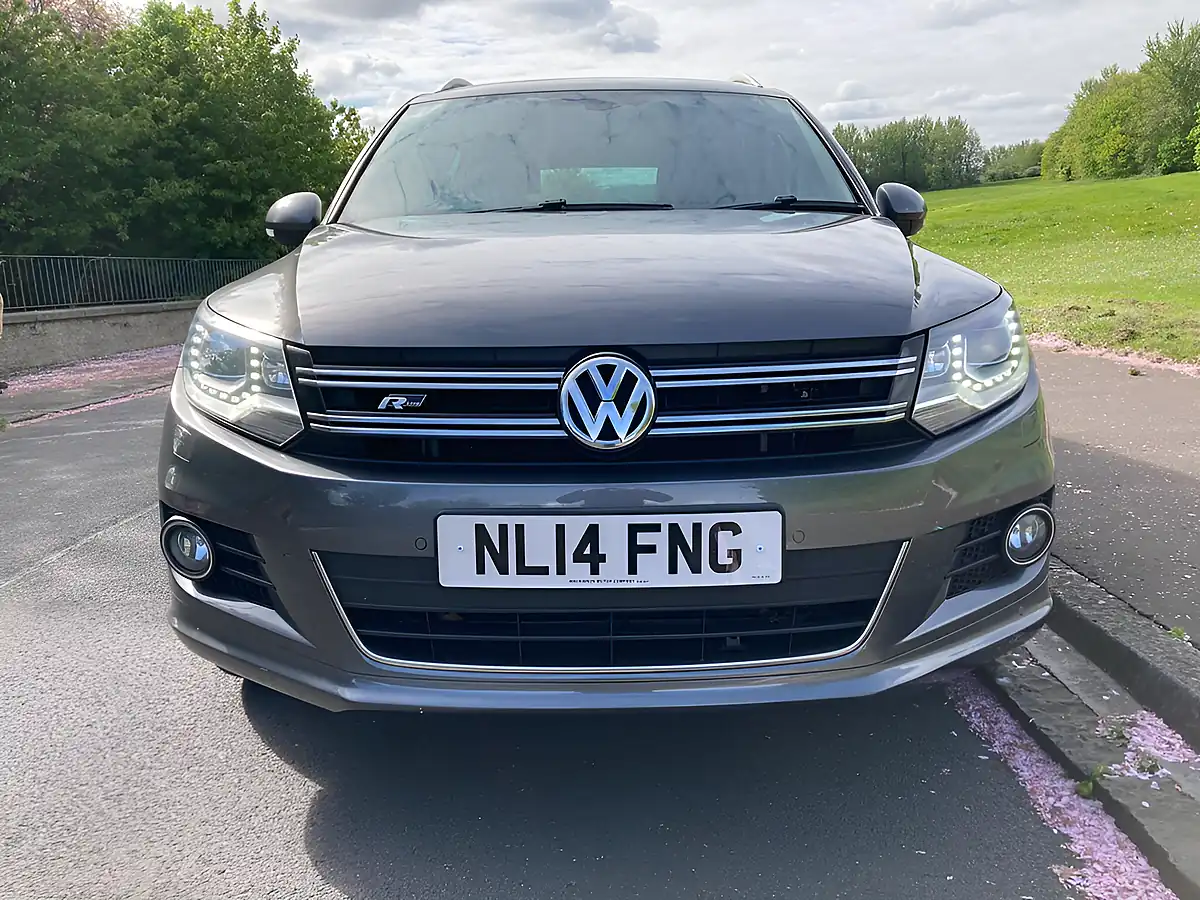 Used 2014 Volkswagen Tiguan R-Line Grey - Interior and Exterior details 8