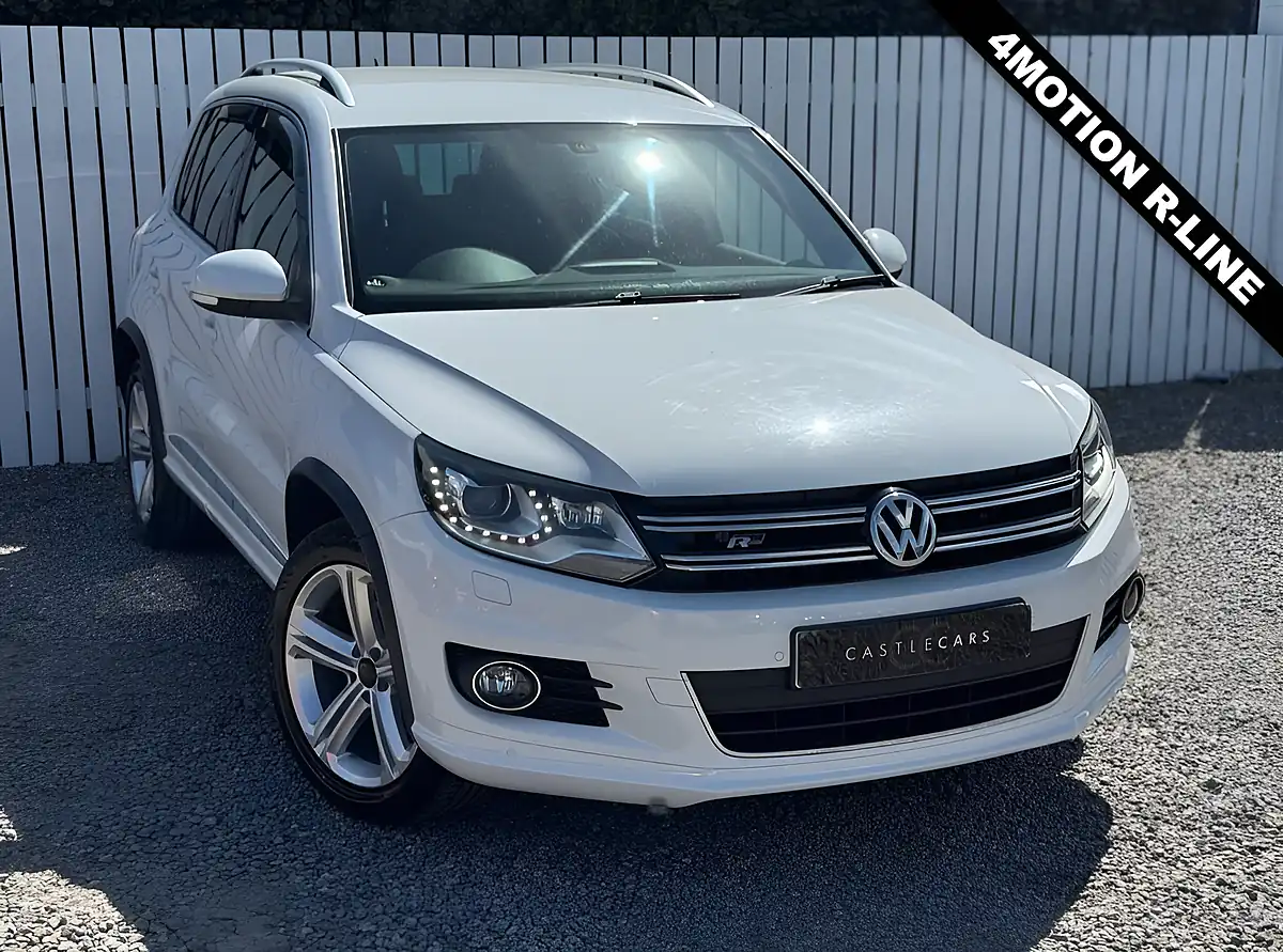 Used 2014 Volkswagen Tiguan R-Line White - Front View