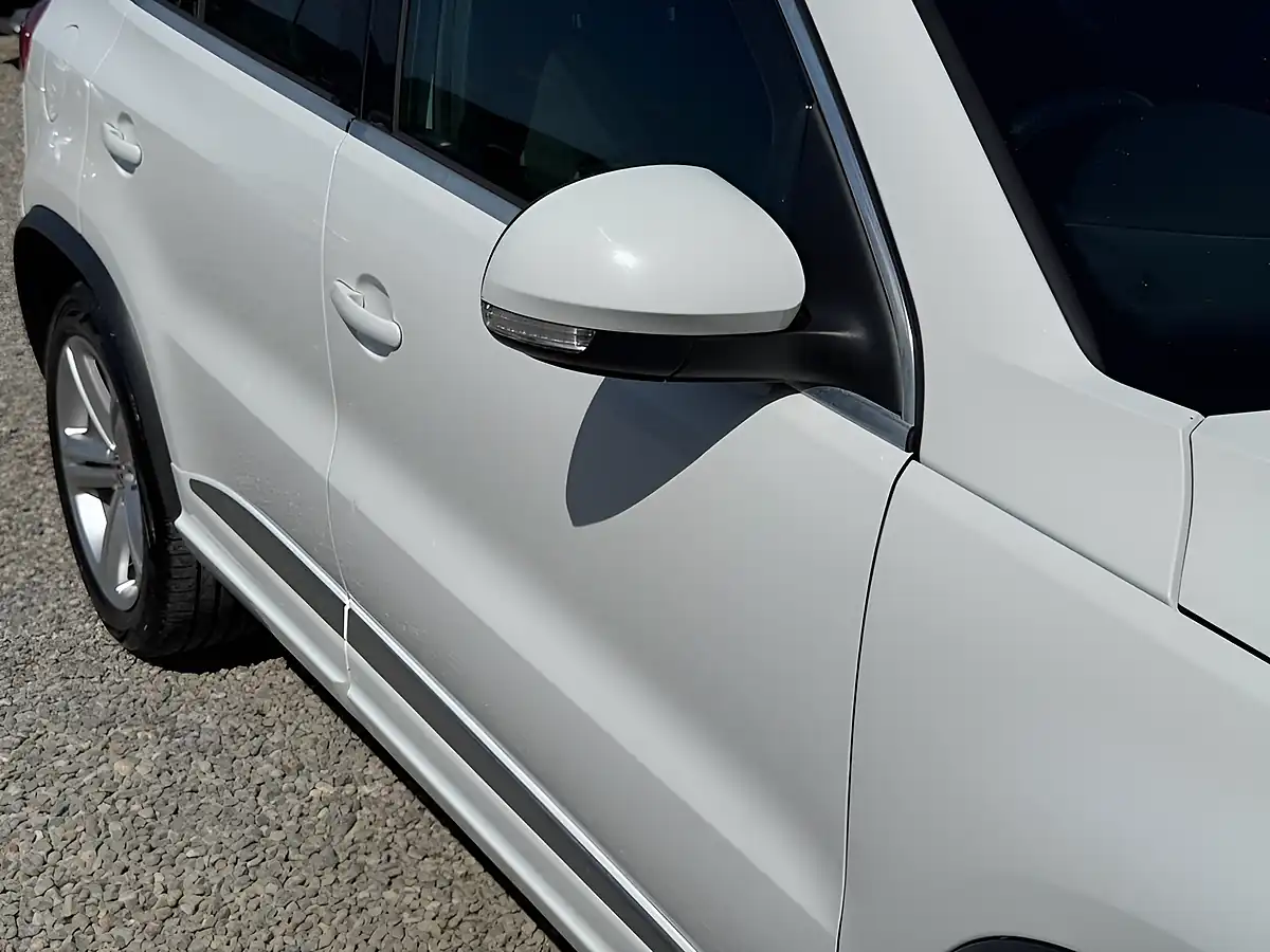 Used 2014 Volkswagen Tiguan R-Line White - Interior and Exterior details 10